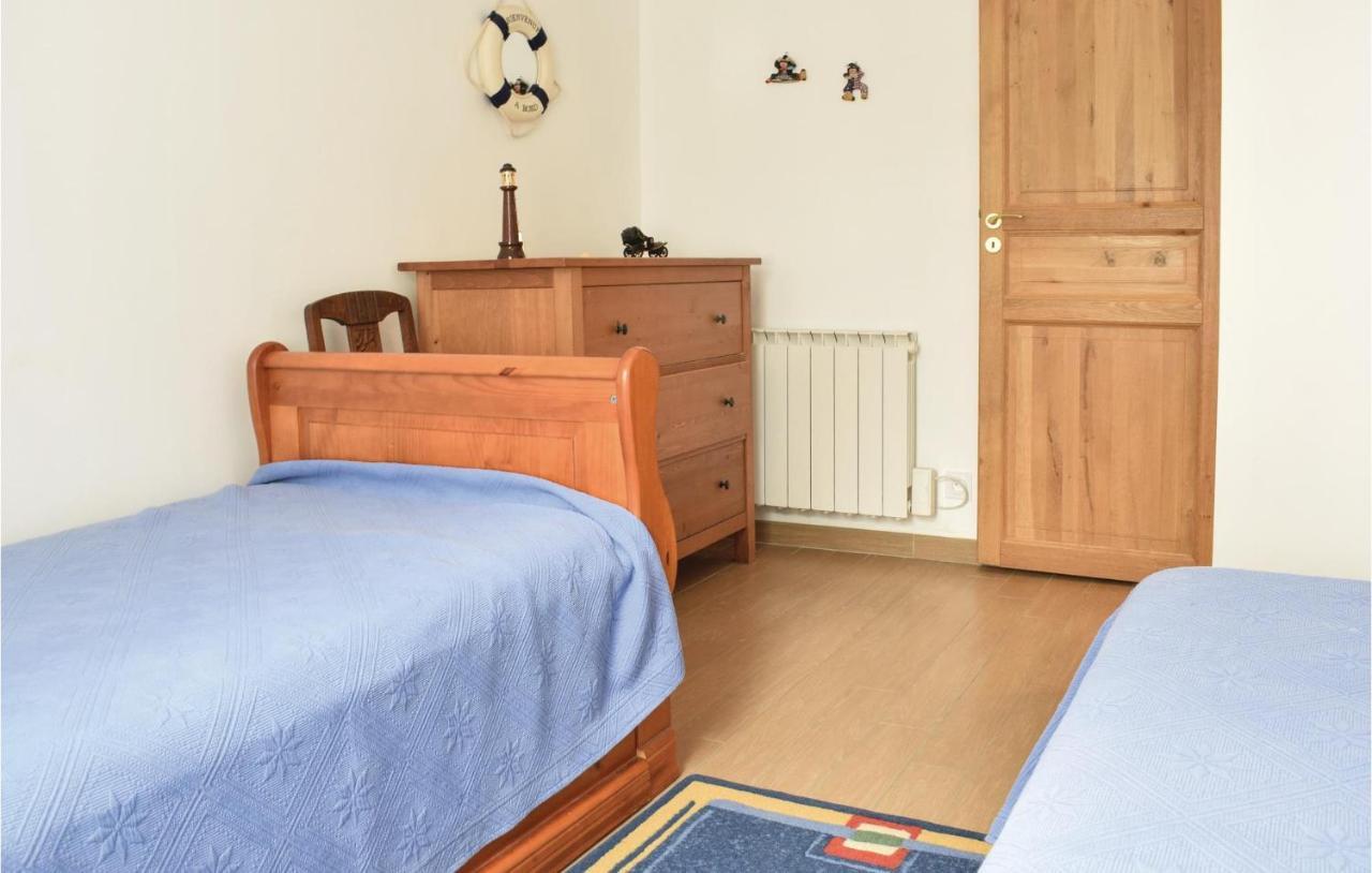 Cozy Home In Lestre With Wifi Quineville Екстер'єр фото